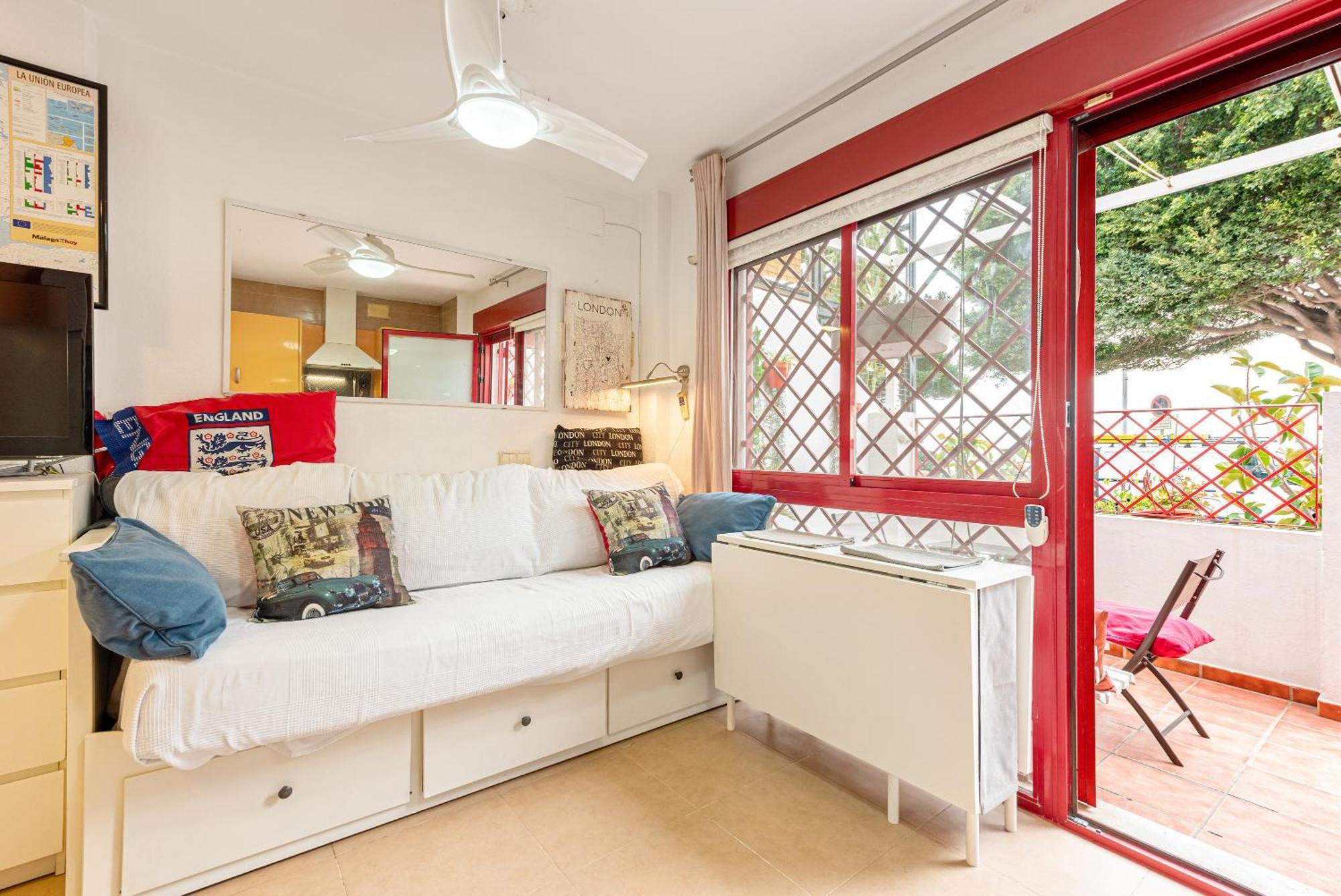 Casita Playa Lägenhet Málaga Exteriör bild